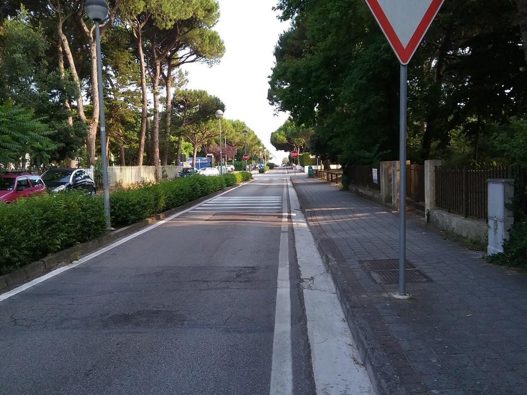 Casa Marialuigia - Appartamenti Solo Per Famiglie Lido di Jesolo Exterior foto